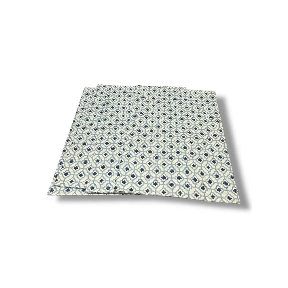 Set‎ of 4 Blue and White Quatrefoil Trellis Cloth Placemats Rectangular Dining